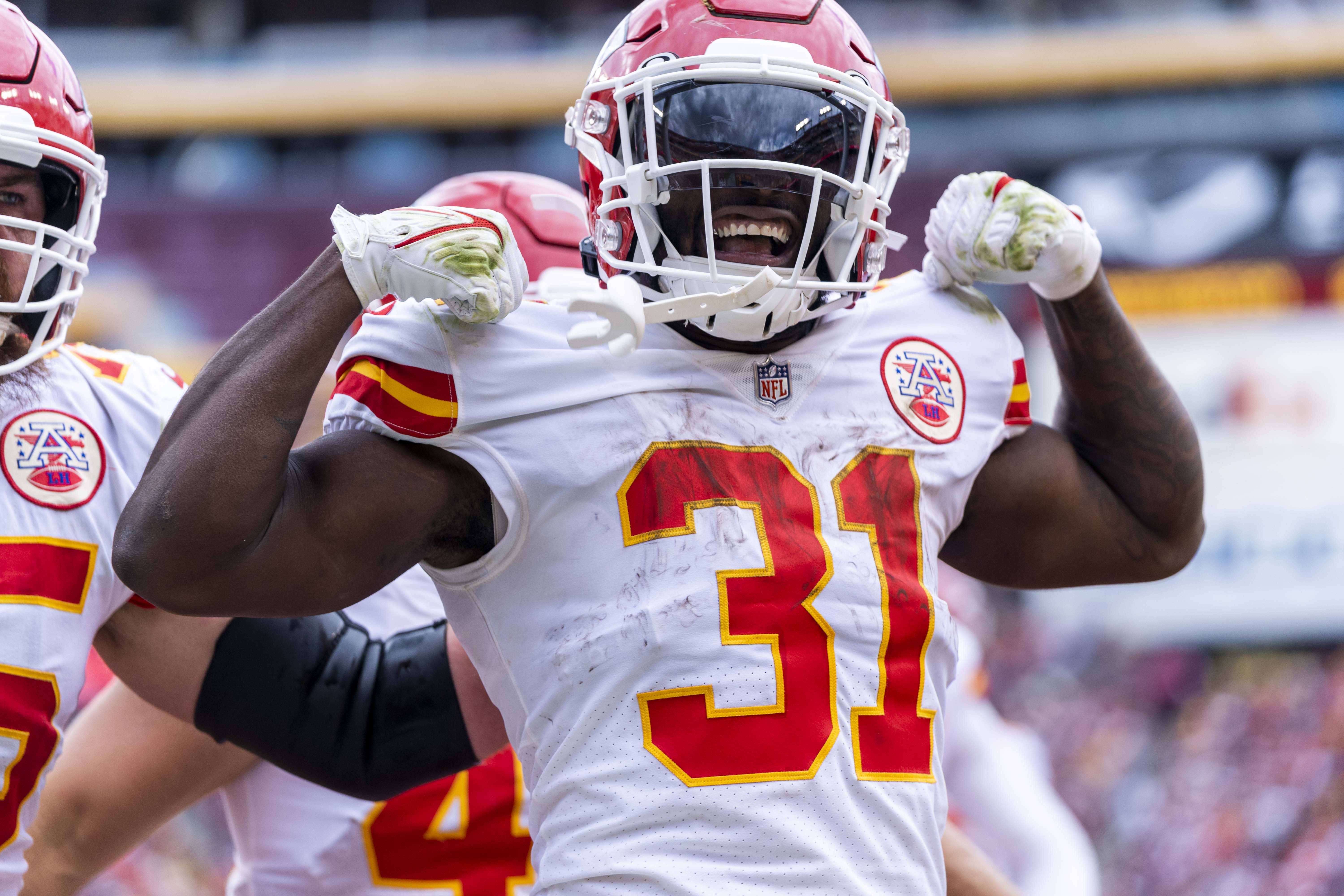 kansas-city-chiefs-player-victory-smile