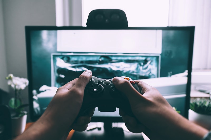 kid-holding-video-game-controller