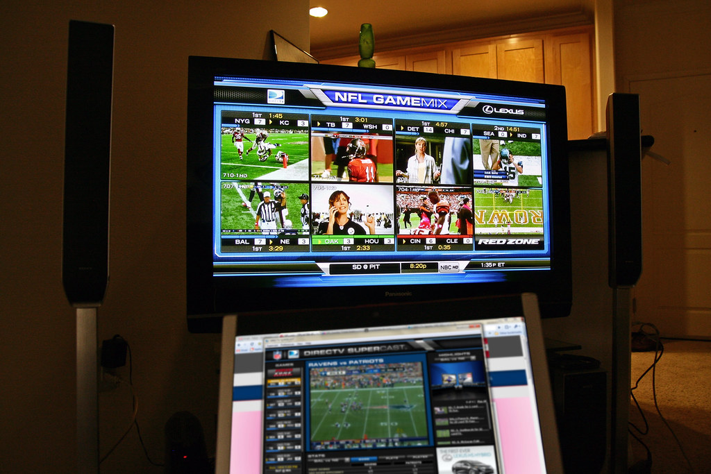 tv-screen-with-nfl-games-using-super-fan