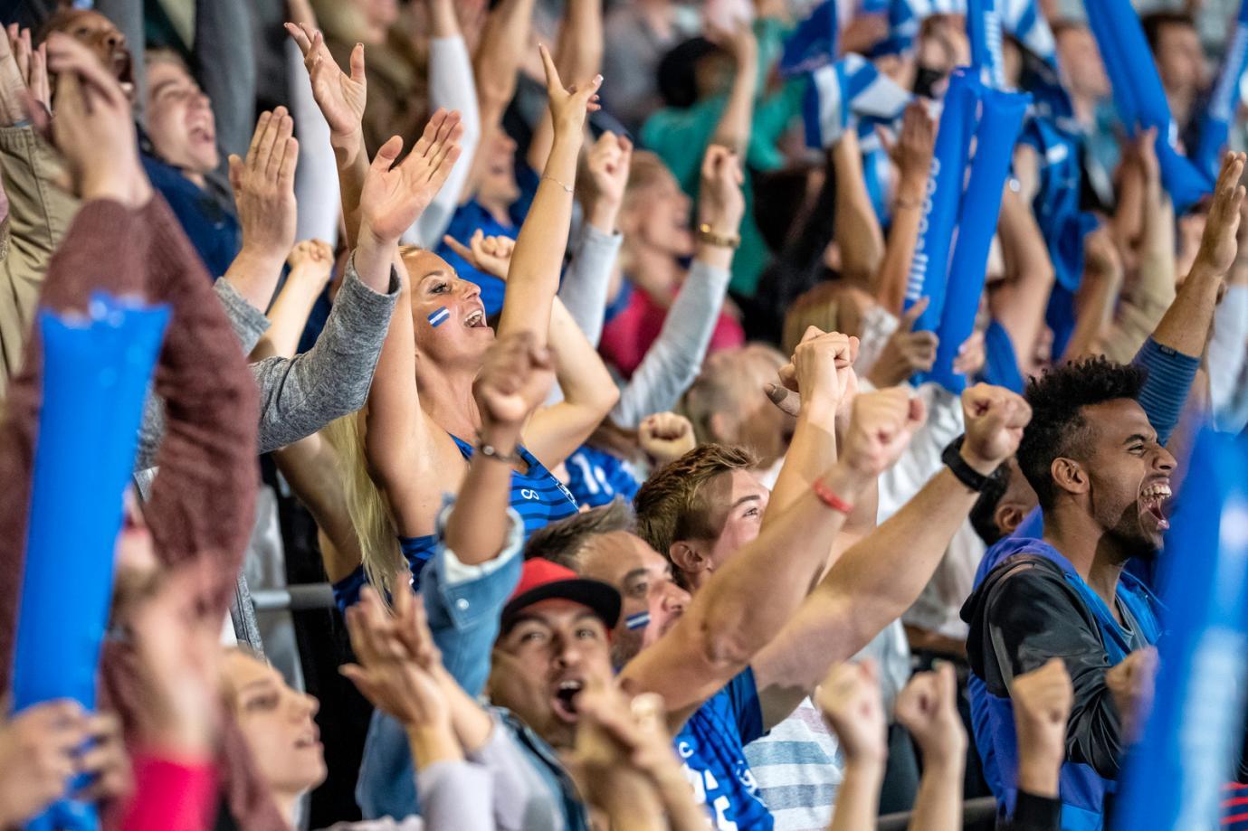 Sports-fans