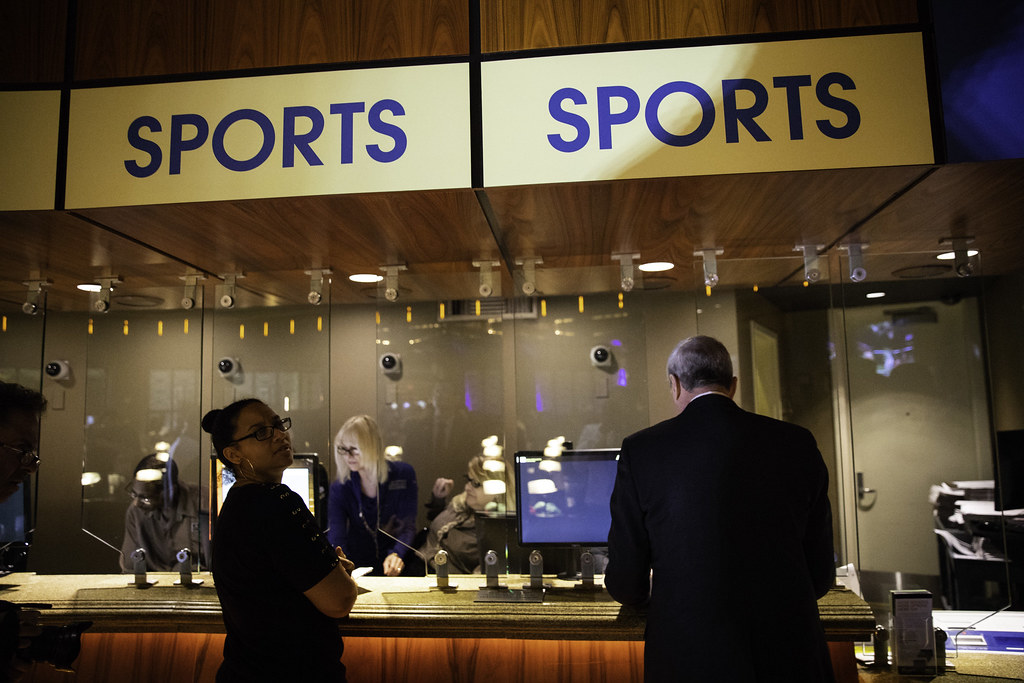 Sports-Fanatics