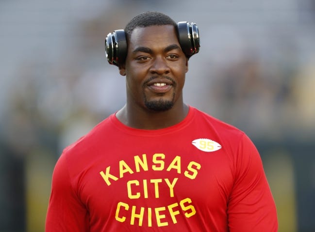 Opinion: With Chris Jones staying, Kansas City Chiefs have one more reason  to believe more Super Bowls loom