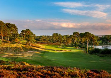 beautiful-golf-course-fall-colors