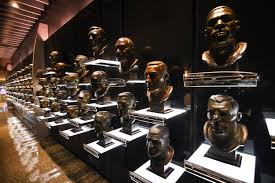 nfl-hall-of-fame-trophies