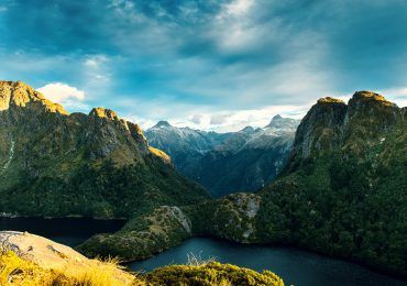 breathtaking-view-of-New-Zealand-mountains