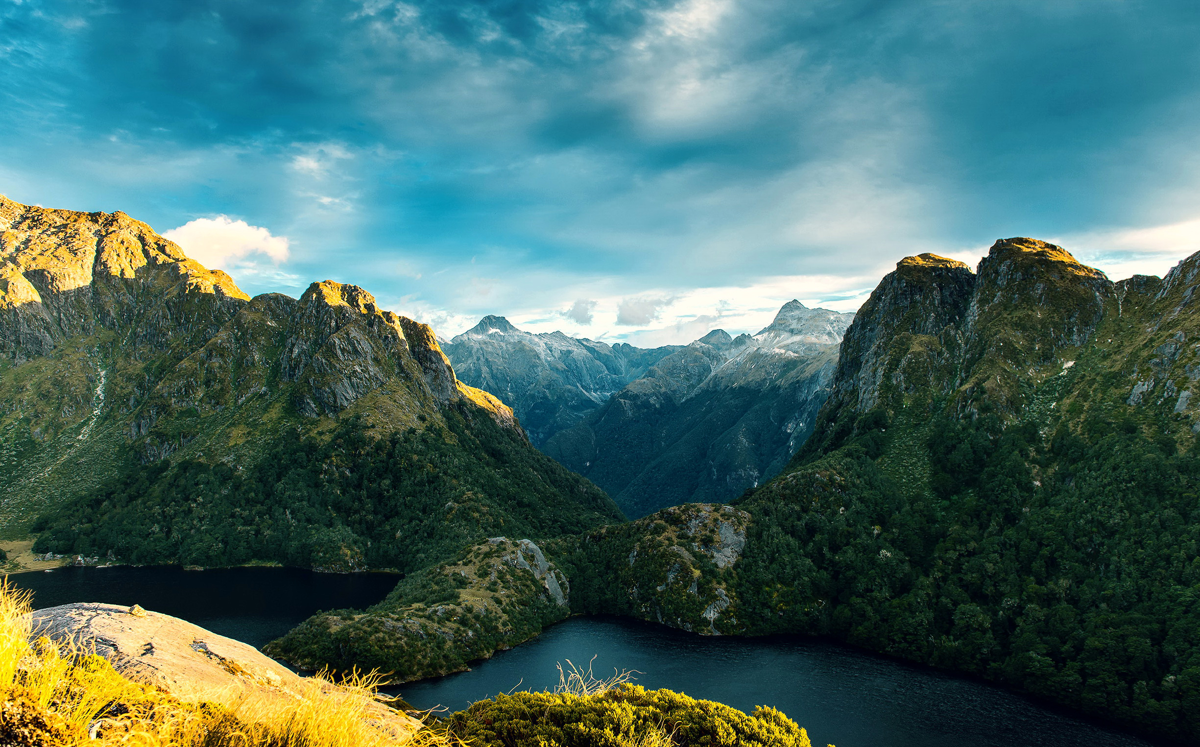 breathtaking-view-of-New-Zealand-mountains
