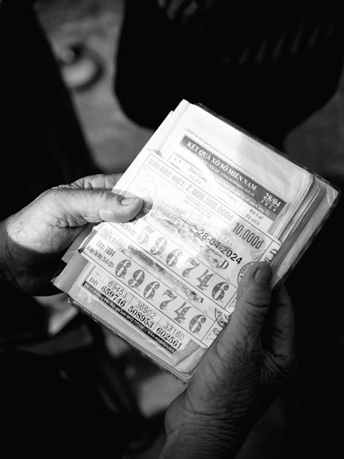 black-and-white-image-of-newspaper-lottery-ticket